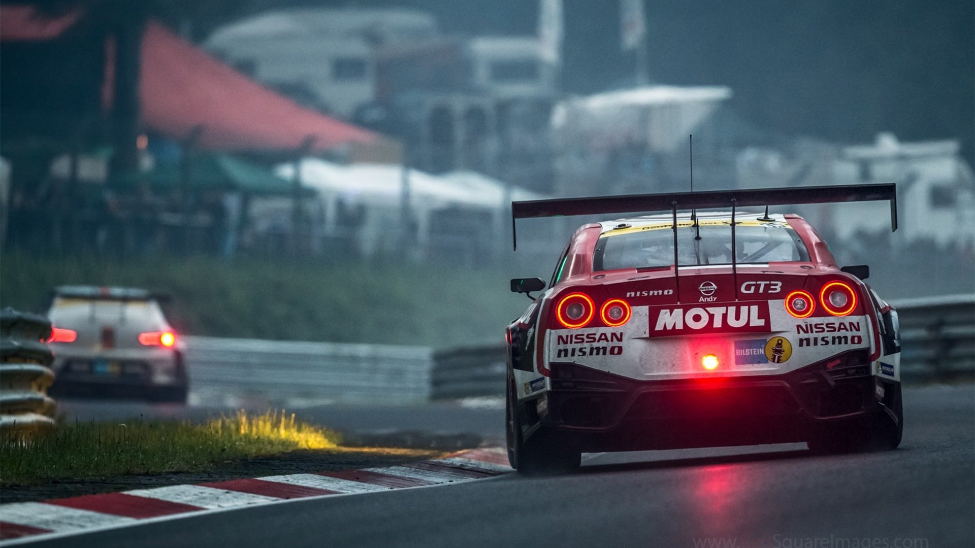 开云-_无人机竞速赛：空中速度的全新体验_，无人机飞行比赛视频