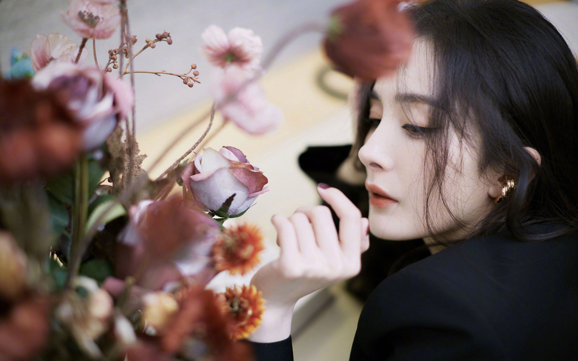 开云体育官方-“球员异彩纷呈:场内外的趣味生活”,球场趣事